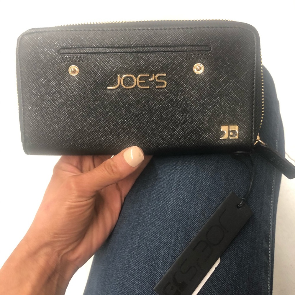 Brand new with tags Joe’s jeans accordion wallet